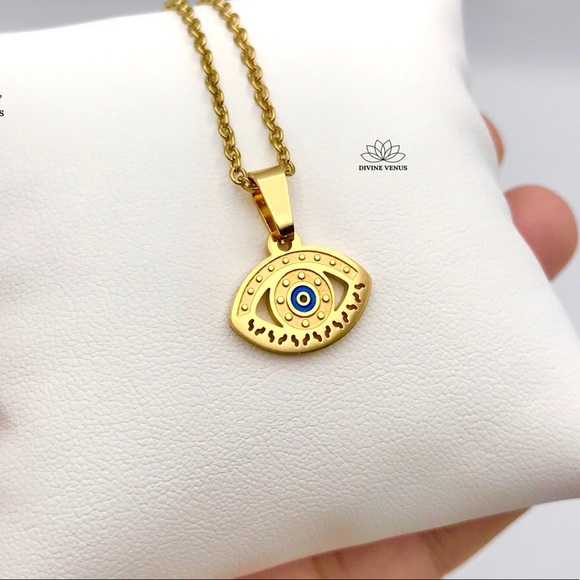 Evil Eye Necklace | Gold Plated Stainless Steel - Picture 8 of 10